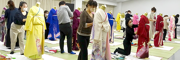 認定職業訓練 東京ブロック:中級133期生の写真
